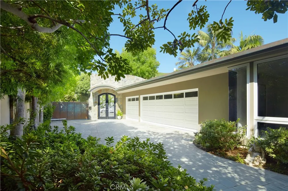 2027 Bayside Drive Corona del Mar, CA 92625