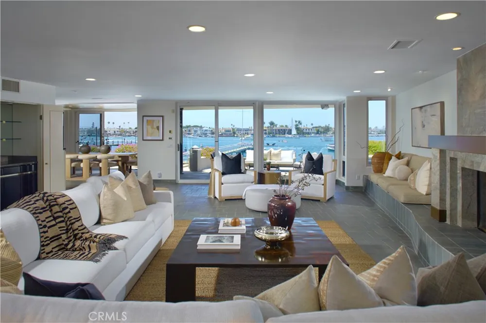 2027 Bayside Drive Corona del Mar, CA 92625