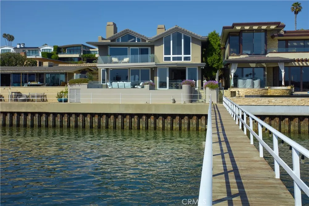 2027 Bayside Drive Corona del Mar, CA 92625
