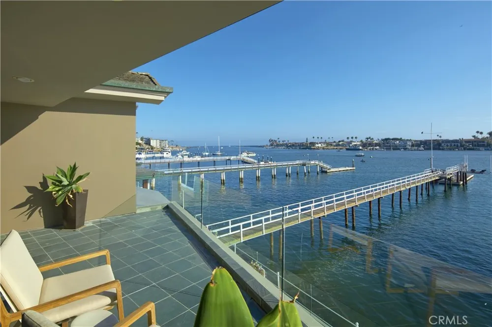 2027 Bayside Drive Corona del Mar, CA 92625