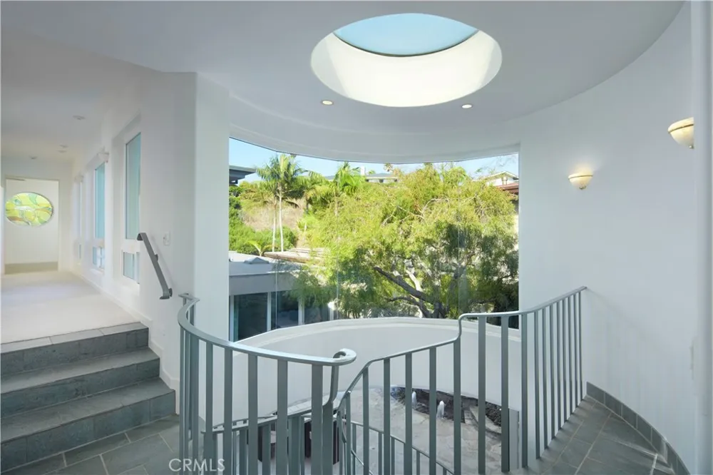2027 Bayside Drive Corona del Mar, CA 92625