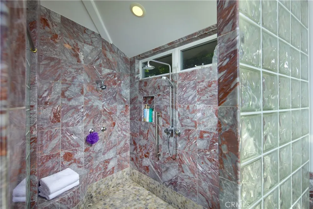 2027 Bayside Drive Corona del Mar, CA 92625