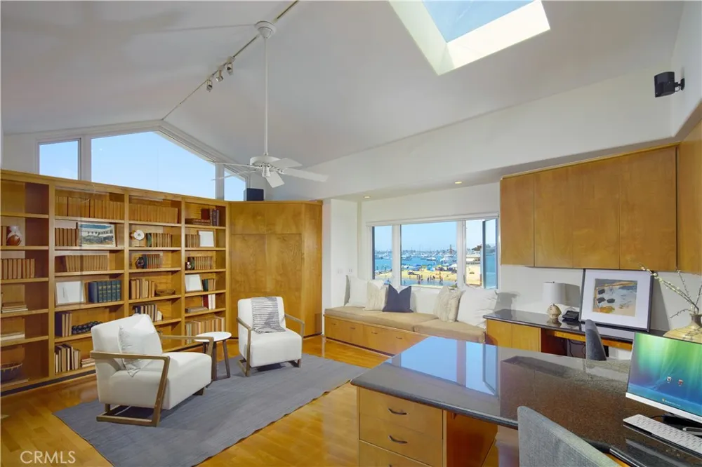 2027 Bayside Drive Corona del Mar, CA 92625