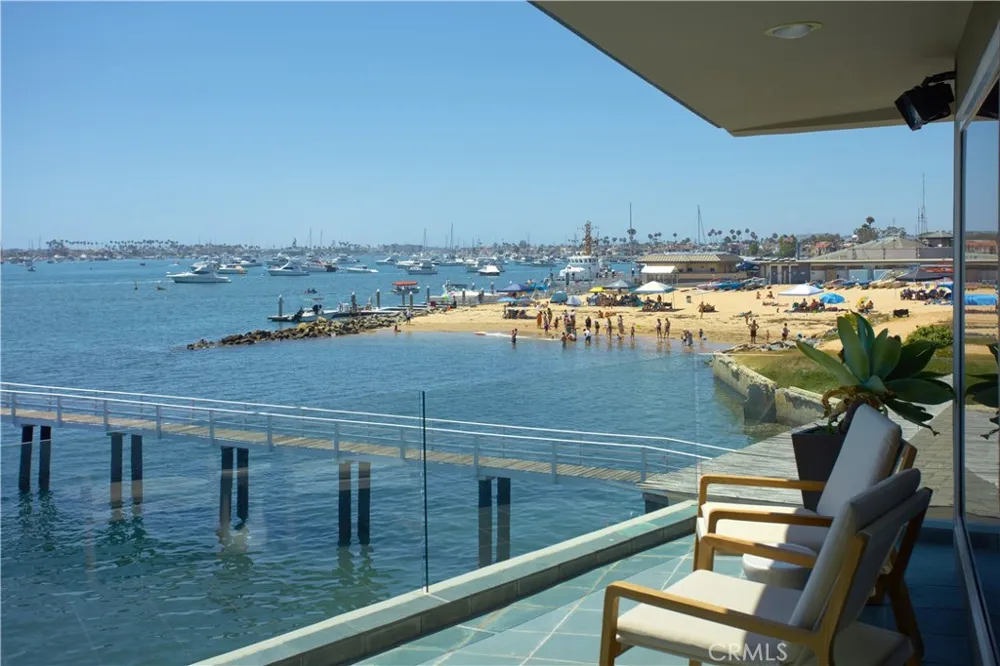 2027 Bayside Drive Corona del Mar, CA 92625