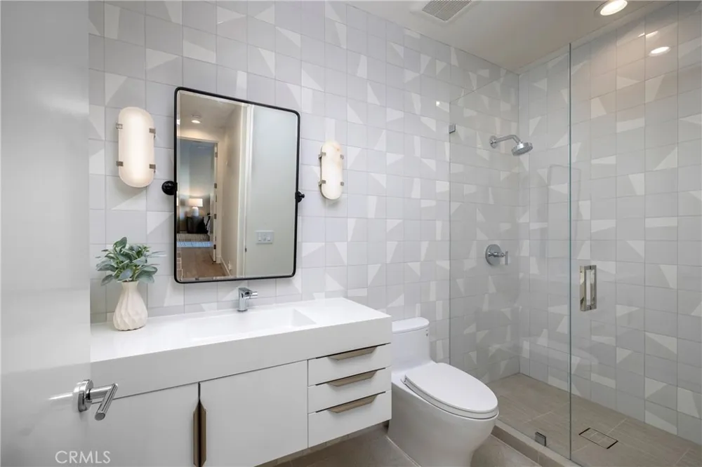 1425 Skyline Drive Laguna Beach, CA 92651