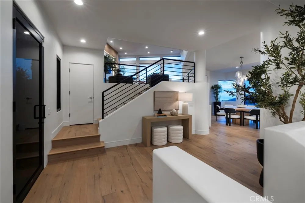 1425 Skyline Drive Laguna Beach, CA 92651