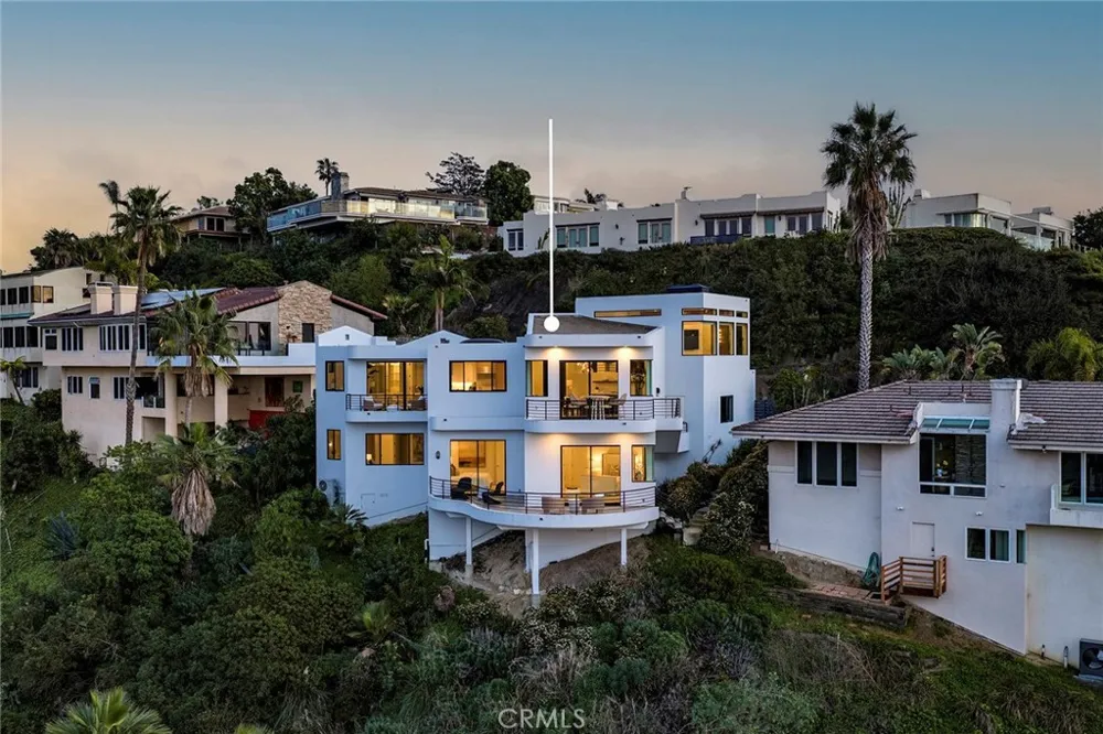 1425 Skyline Drive Laguna Beach, CA 92651