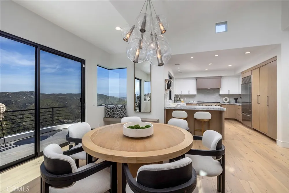 1425 Skyline Drive Laguna Beach, CA 92651