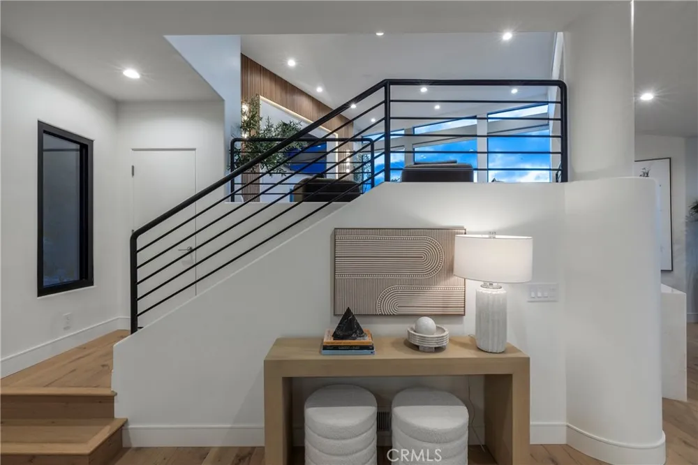 1425 Skyline Drive Laguna Beach, CA 92651