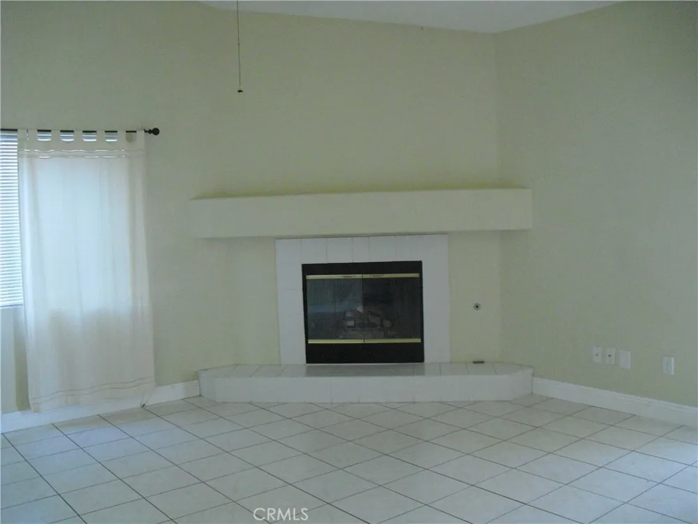 4209 W Grandview Drive W Palmdale, CA 93551
