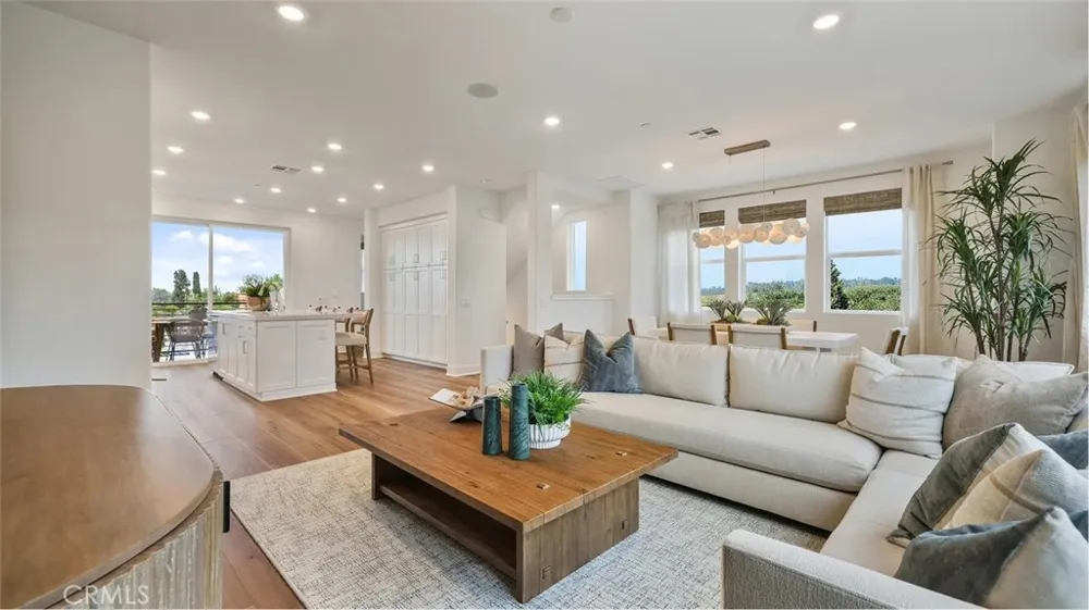 1804 Lychee Street Fullerton, CA 92835