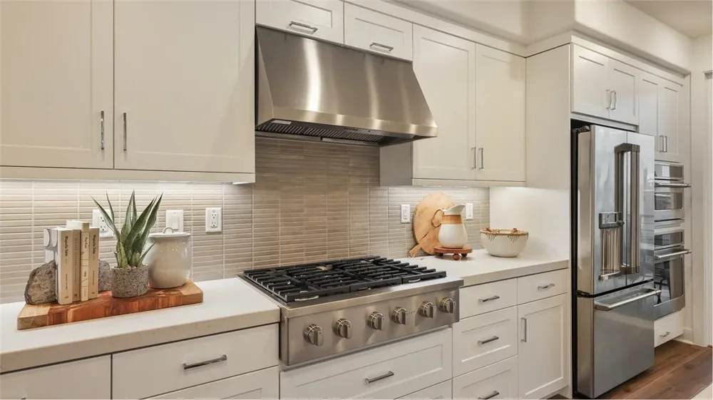 1804 Lychee Street Fullerton, CA 92835