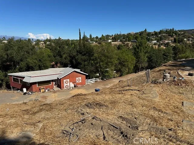 4631 Caritina Tarzana, CA 90356