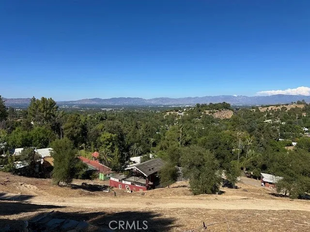 4631 Caritina Tarzana, CA 90356