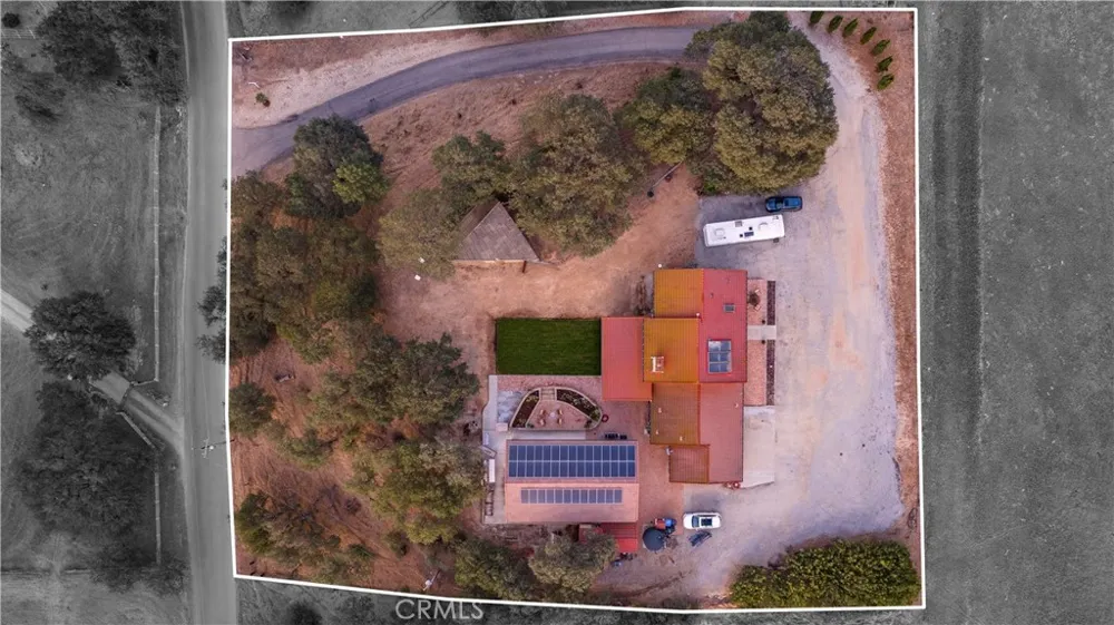 5750 Ground Squirrel Hollow Paso Robles, CA 93446