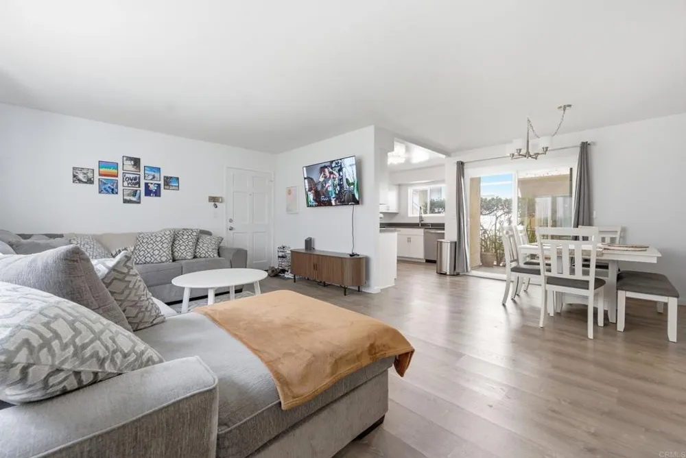 4800 Williamsburg Lane #140 La Mesa, CA 91942