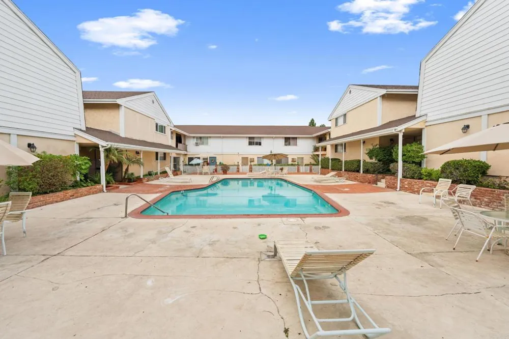 4800 Williamsburg Lane #140 La Mesa, CA 91942
