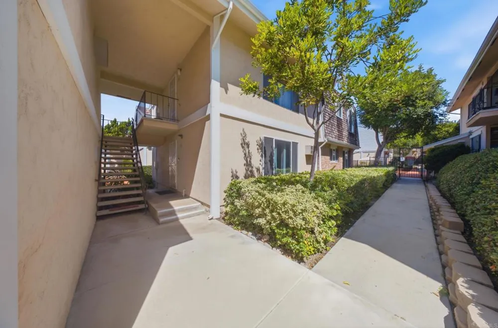 4800 Williamsburg Lane #140 La Mesa, CA 91942
