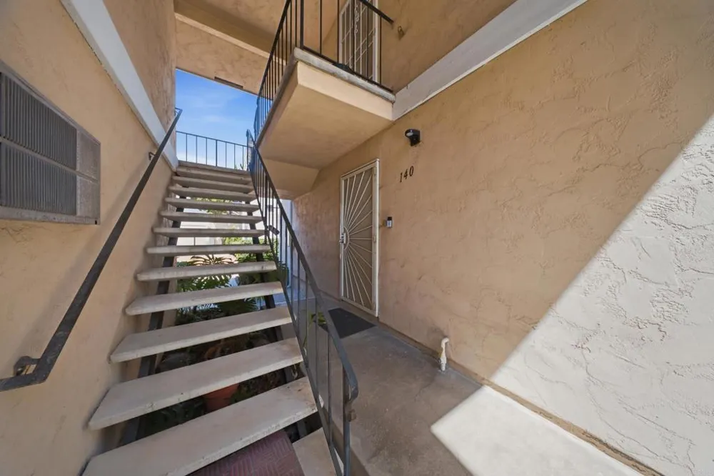 4800 Williamsburg Lane #140 La Mesa, CA 91942