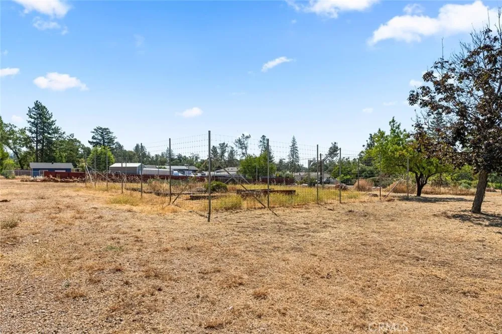 3696 Neal Road Paradise, CA 95969