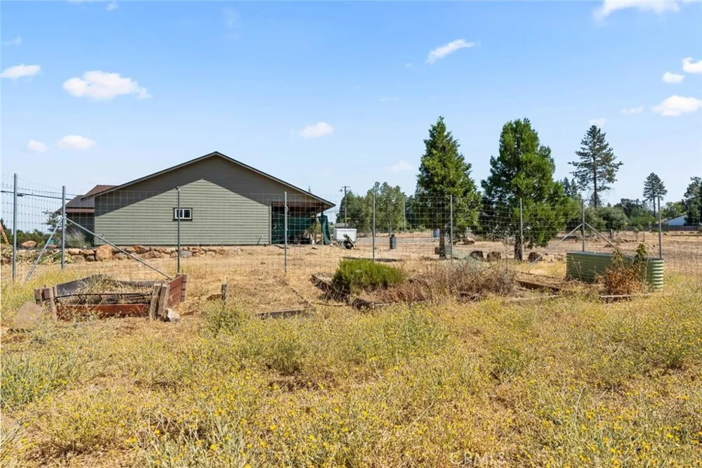 3696 Neal Road Paradise, CA 95969