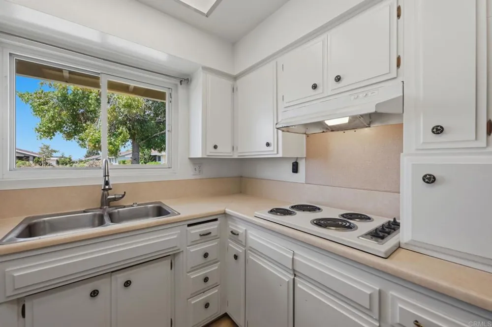 3685 Vista Campana #41 Oceanside, CA 92057