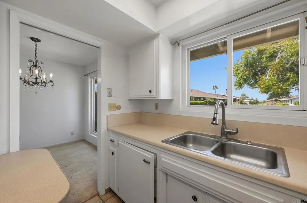 3685 Vista Campana #41 Oceanside, CA 92057