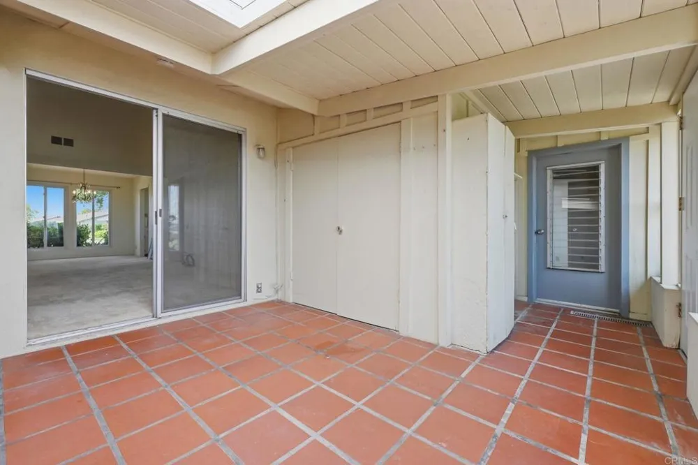 3685 Vista Campana #41 Oceanside, CA 92057