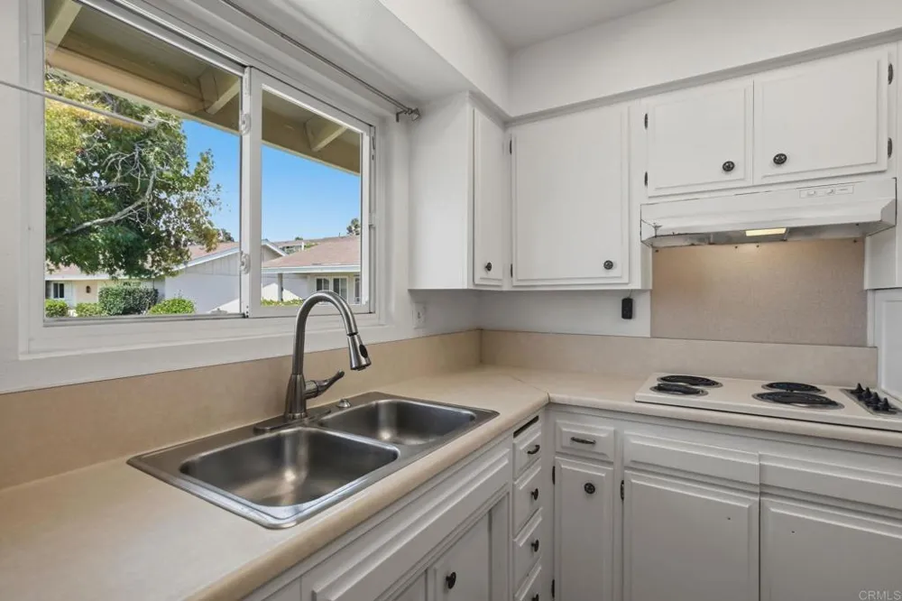 3685 Vista Campana #41 Oceanside, CA 92057