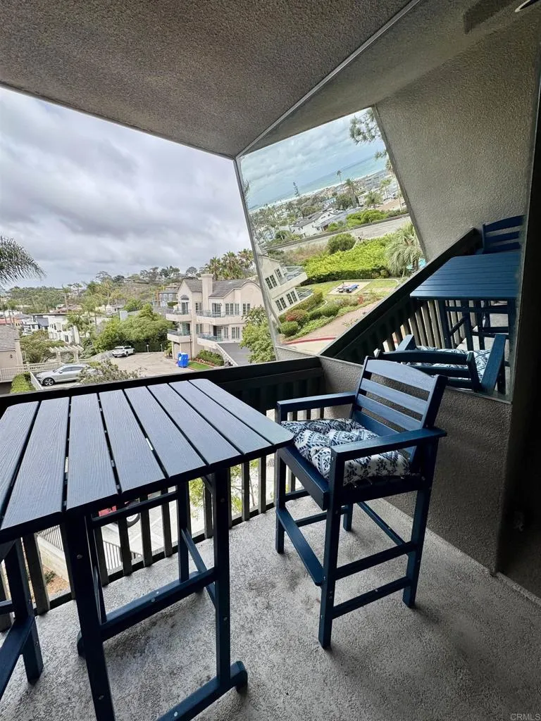 1562 Camino Del Mar #651 Del Mar, CA 92014