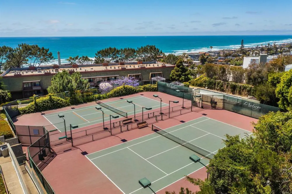 1562 Camino Del Mar #651 Del Mar, CA 92014