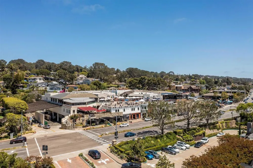 1562 Camino Del Mar #651 Del Mar, CA 92014
