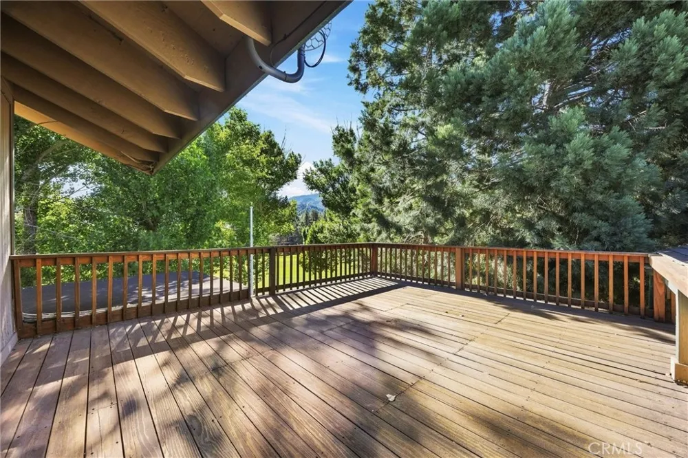 16316 Aleutian Drive Pine Mountain Club, CA 93222