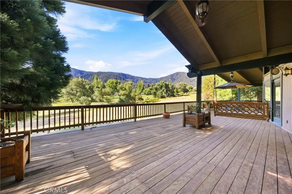16316 Aleutian Drive Pine Mountain Club, CA 93222