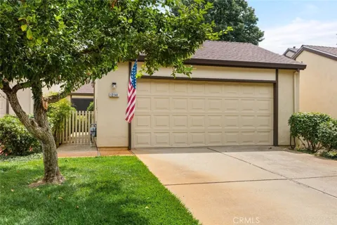 12141 S Stoneridge Circle