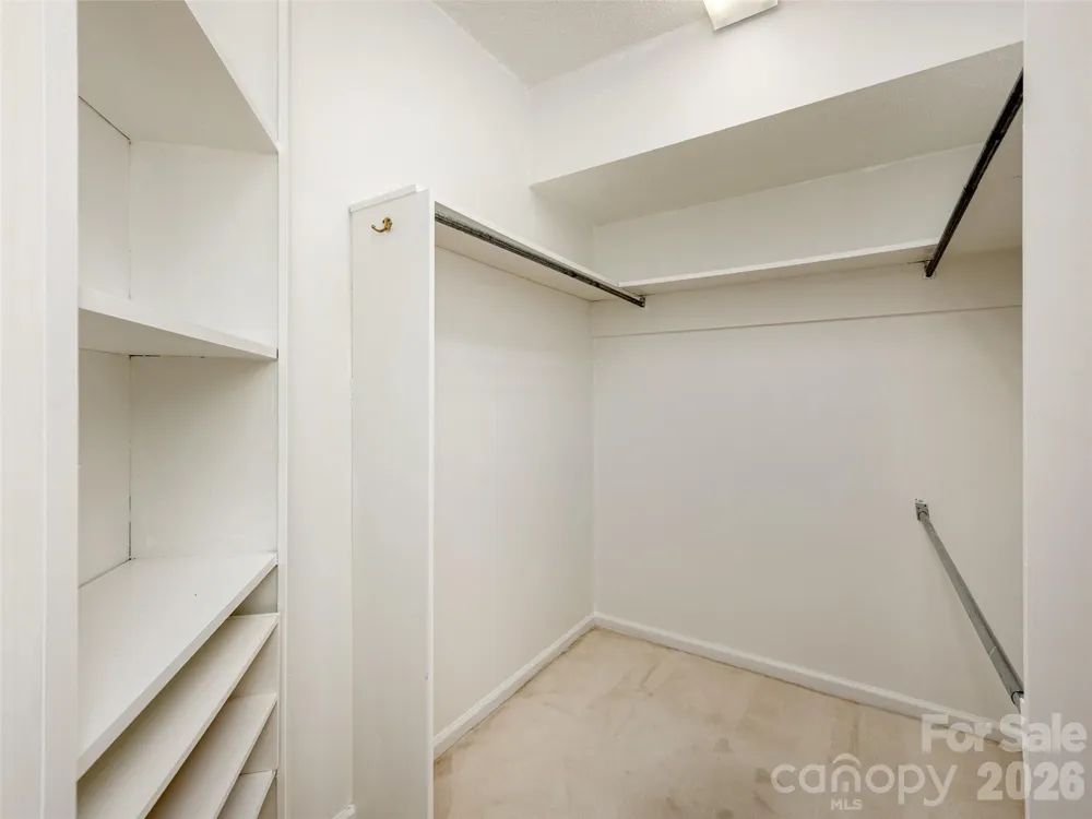 15 Glen Crest Drive Arden, NC 28704
