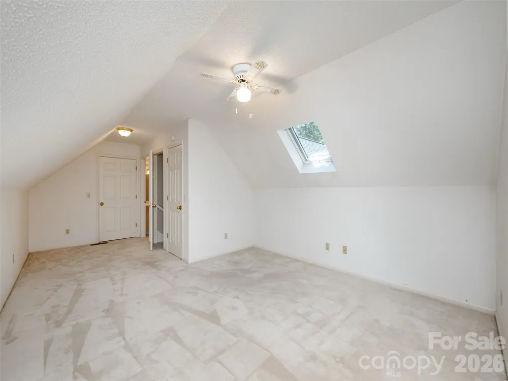 15 Glen Crest Drive Arden, NC 28704