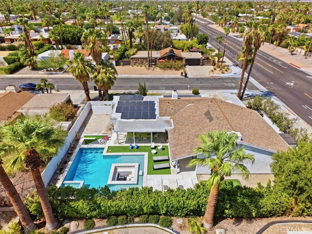 985 E El Cid Palm Springs, CA 92262