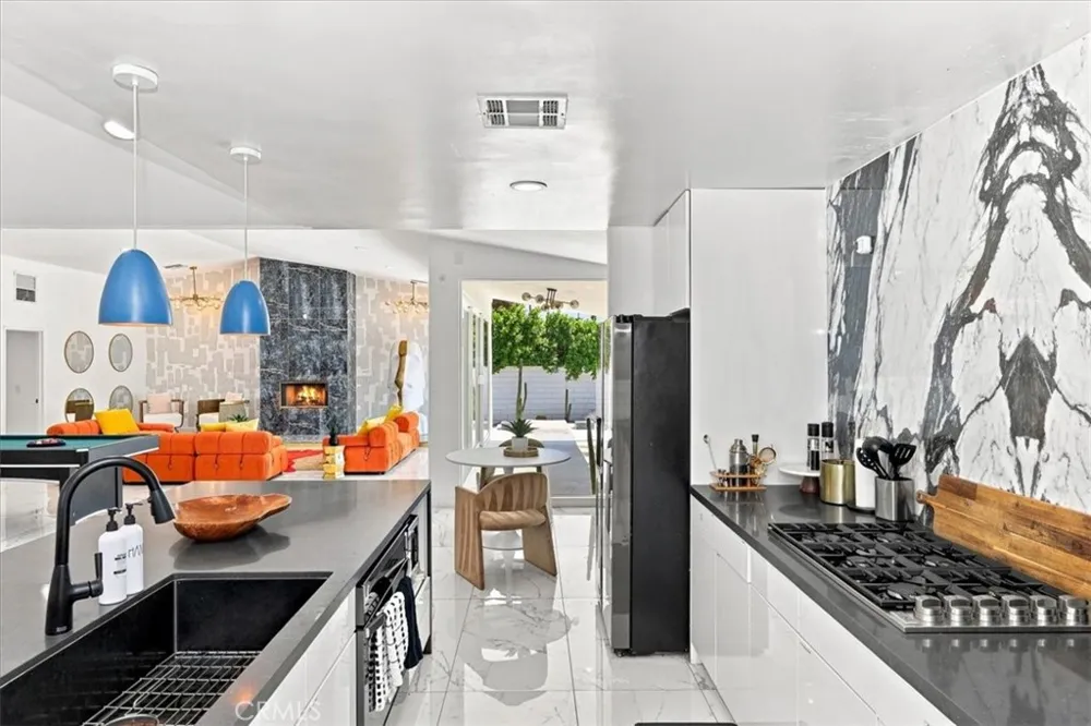 985 E El Cid Palm Springs, CA 92262