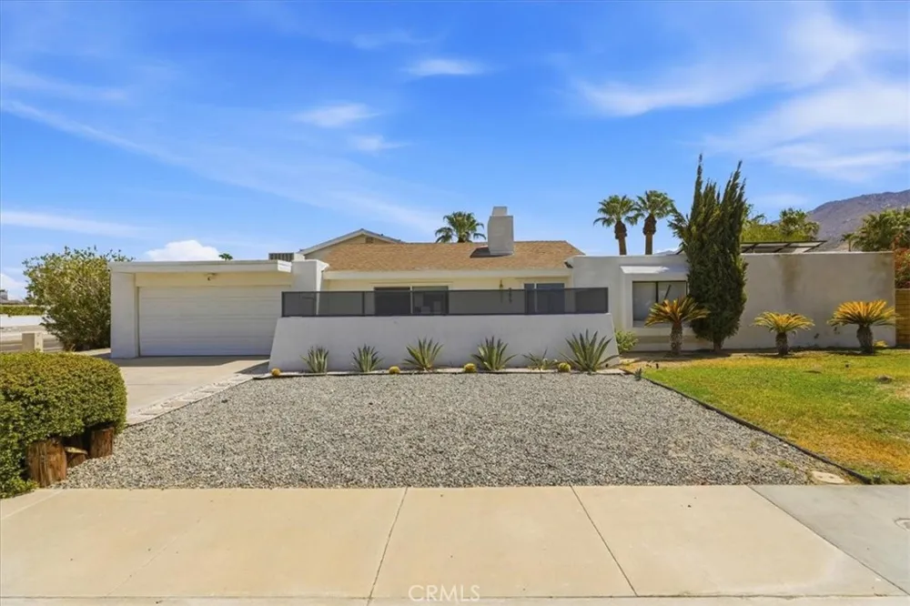 985 E El Cid Palm Springs, CA 92262