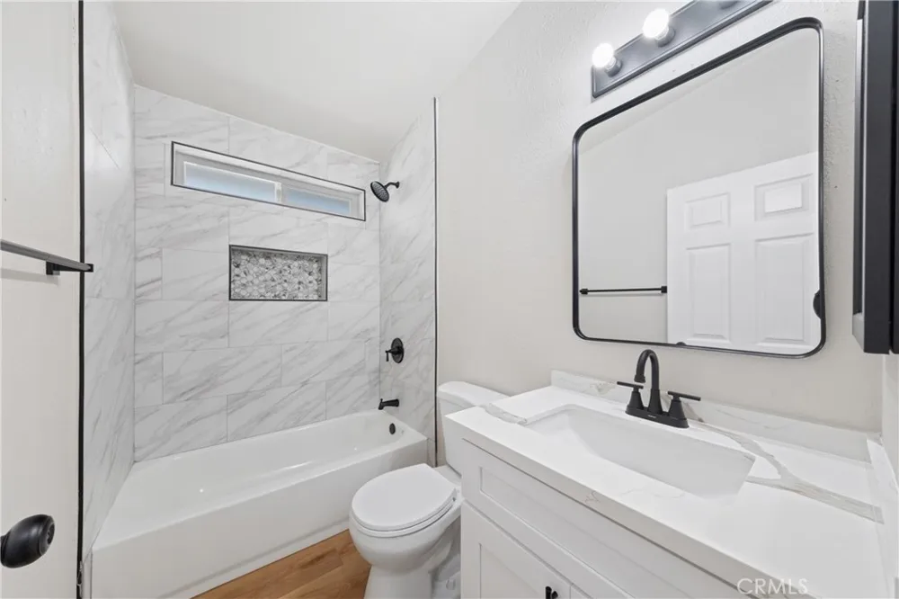 152 E Sage Avenue San Jacinto, CA 92582