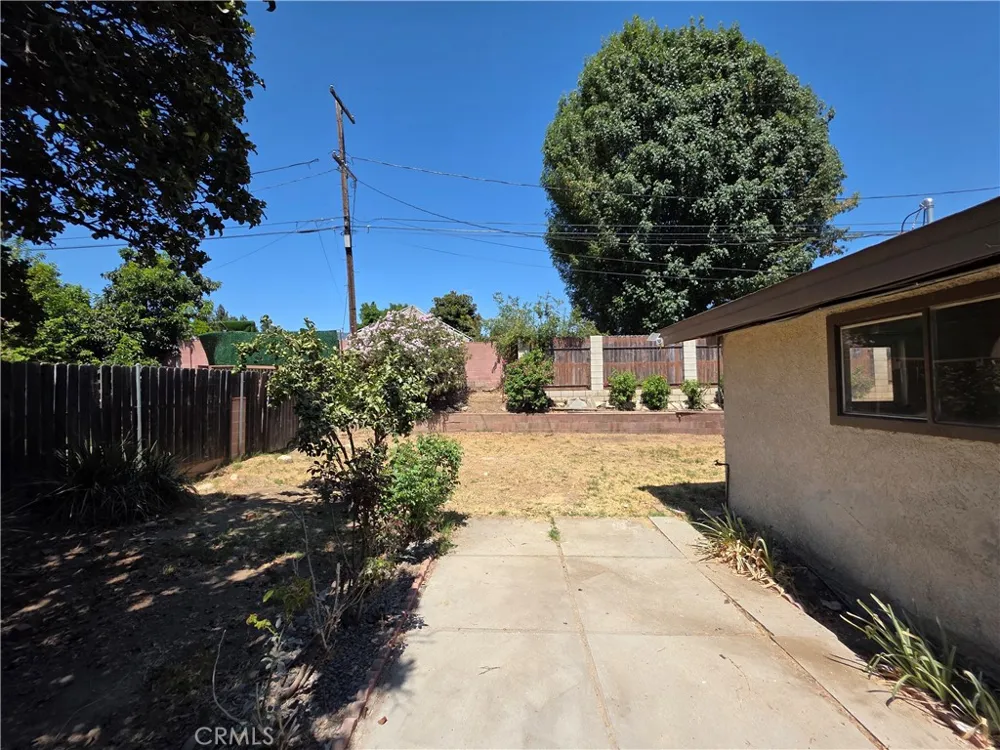 13030 Bradwell Sylmar, CA 91342