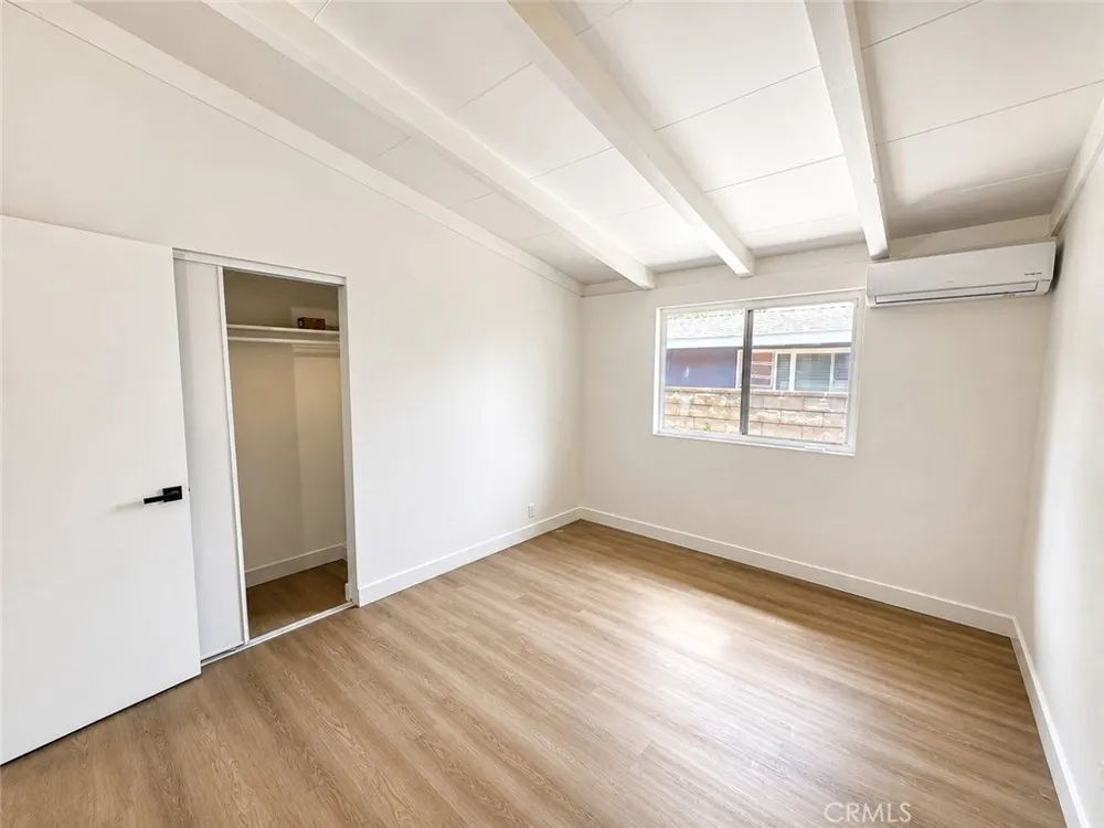 13030 Bradwell Sylmar, CA 91342