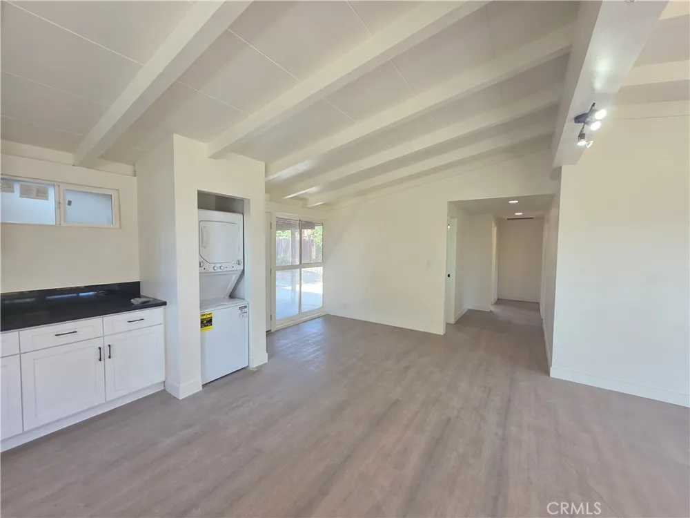 13030 Bradwell Sylmar, CA 91342
