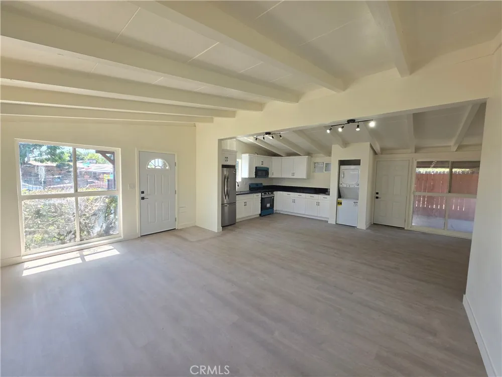13030 Bradwell Sylmar, CA 91342