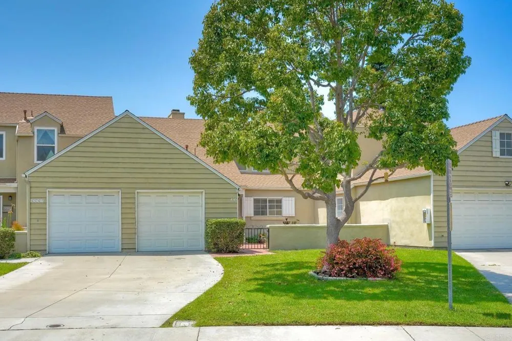 4545 Essex Court Carlsbad, CA 92010