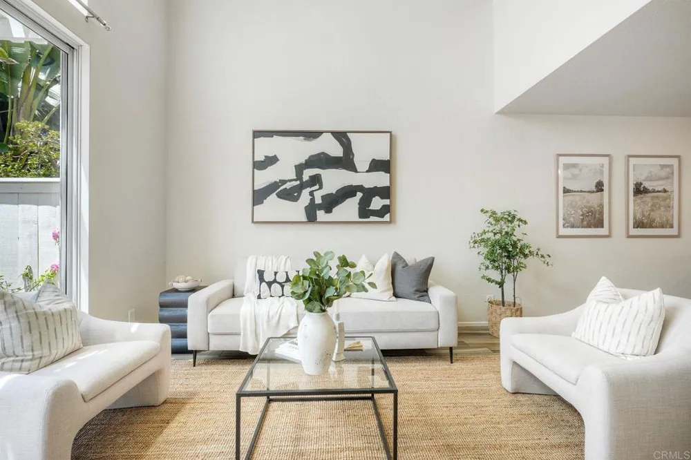 4545 Essex Court Carlsbad, CA 92010
