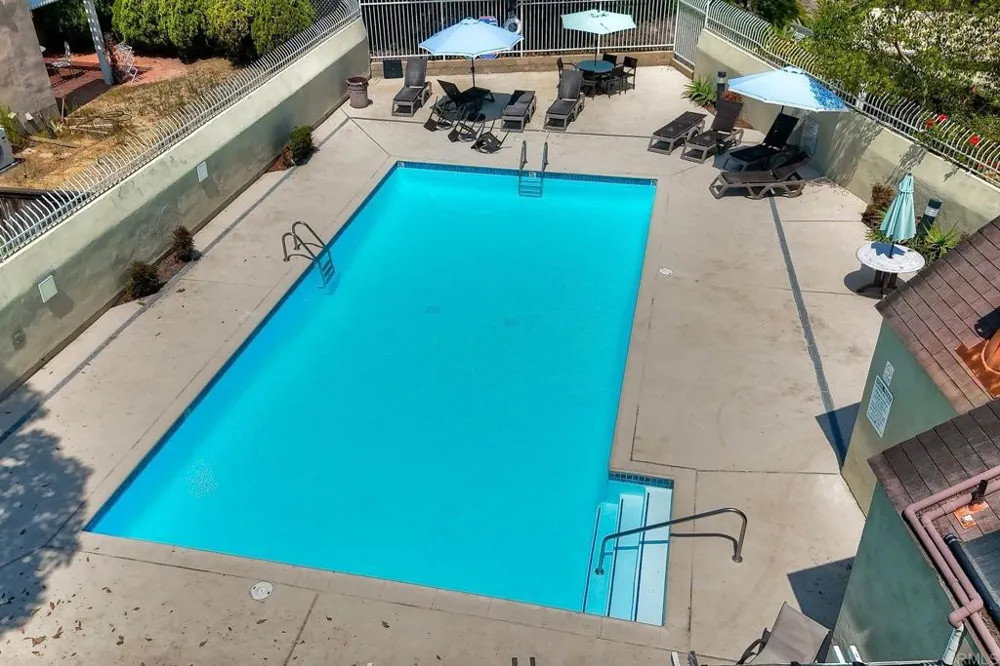 4545 Essex Court Carlsbad, CA 92010