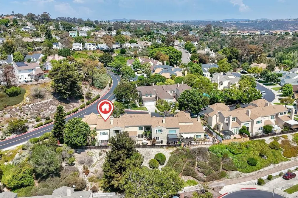 4545 Essex Court Carlsbad, CA 92010