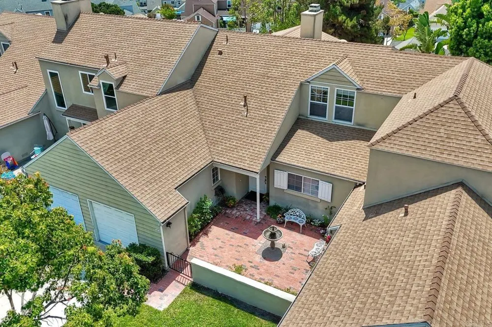 4545 Essex Court Carlsbad, CA 92010